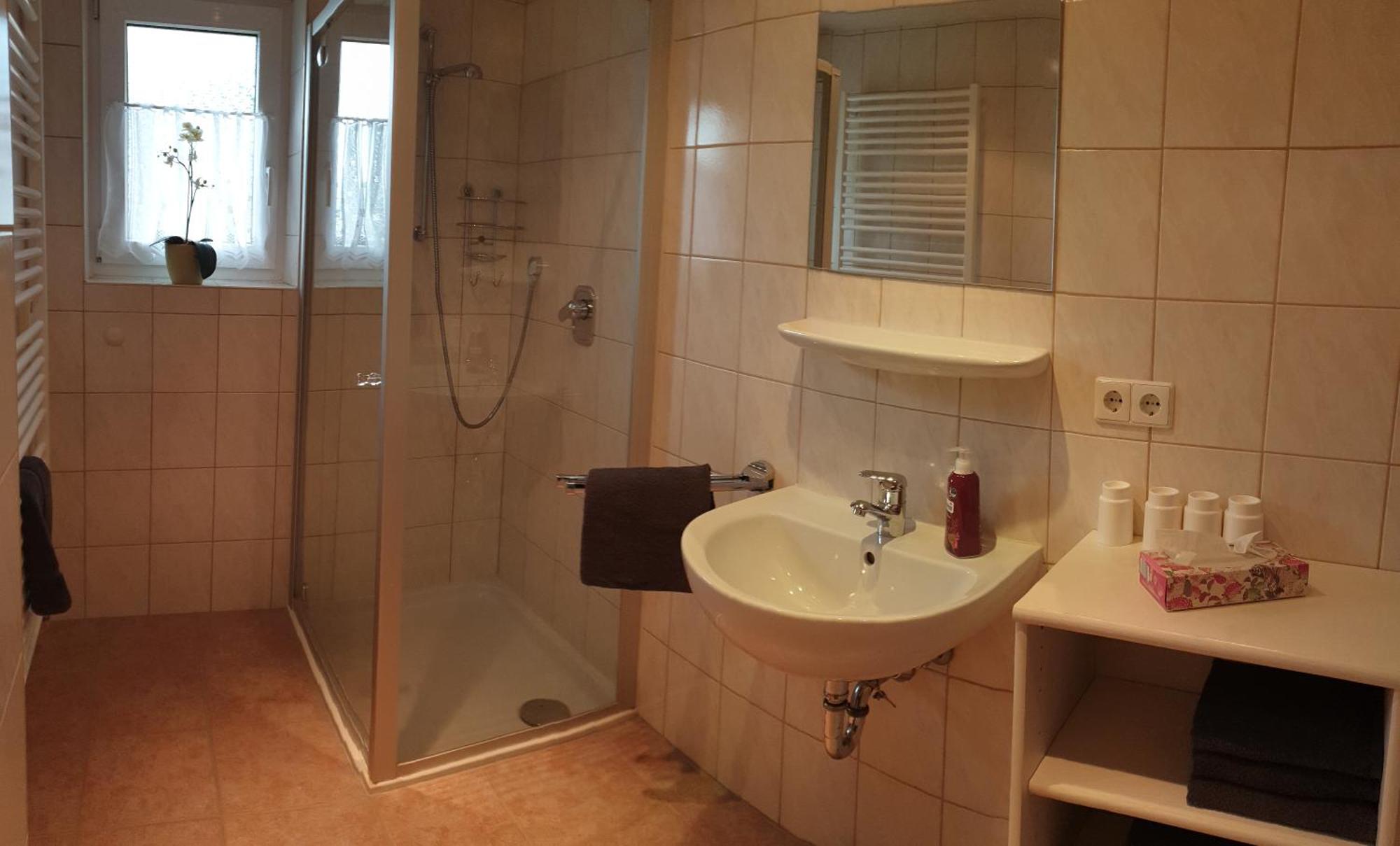 Ferienwohnung Hinterpommern - Chiemgaukarte Инцелль Экстерьер фото