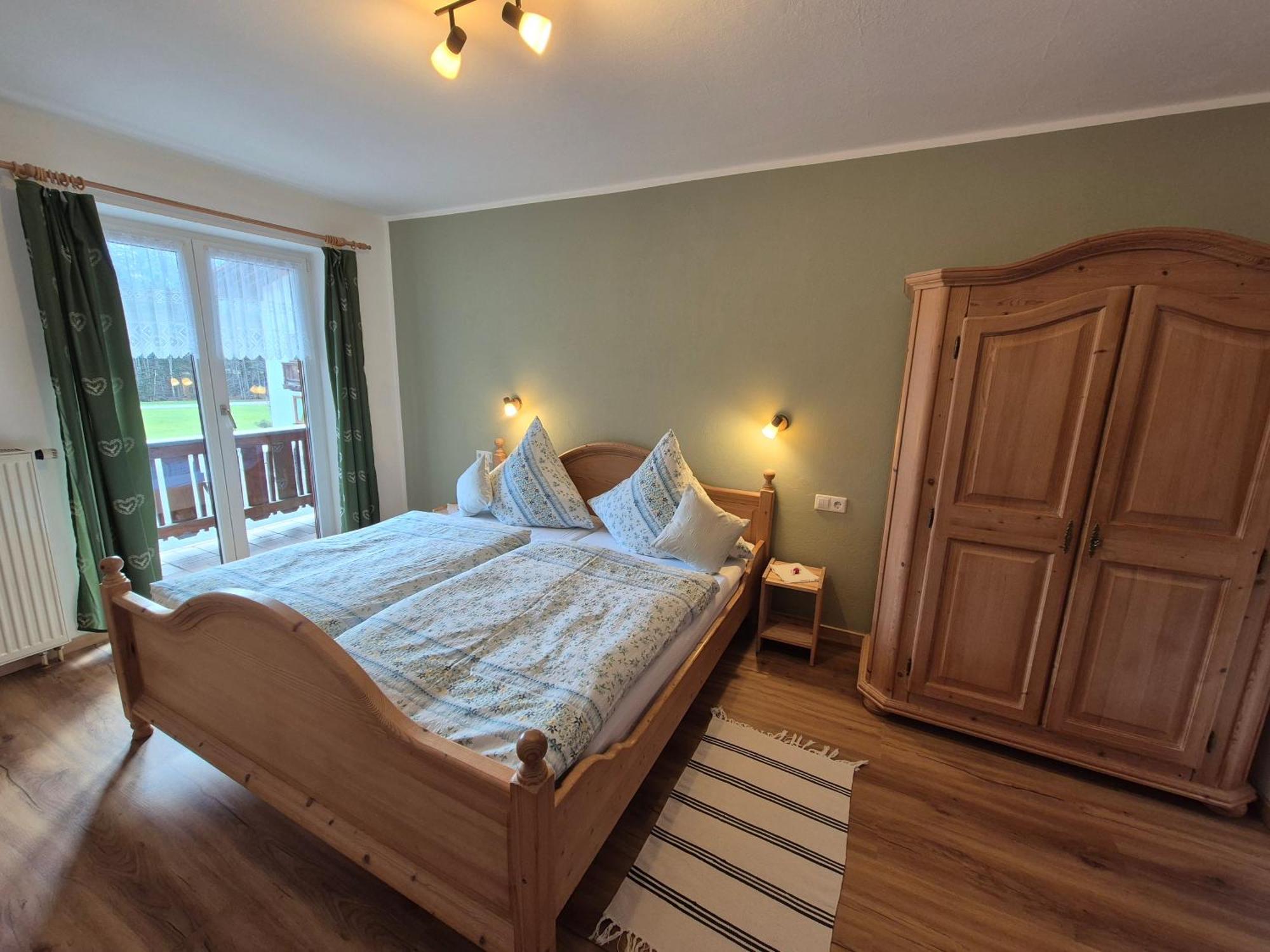 Ferienwohnung Hinterpommern - Chiemgaukarte Инцелль Экстерьер фото